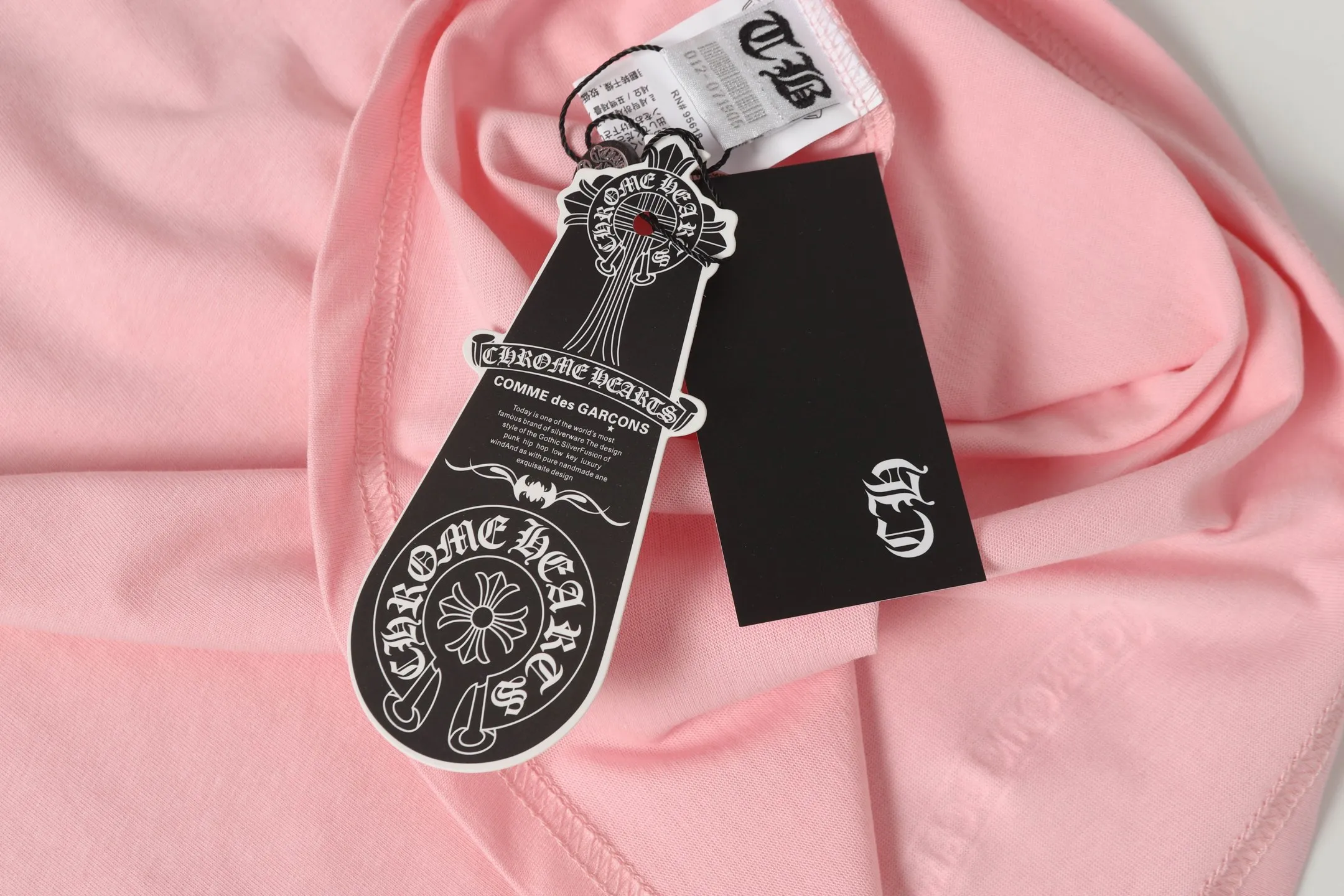 P160 Cross-border model. Those who pursue quality, please do not place an order. -Chrome Hearts/Chrome Heart Sanskrit Cross✝️Print popular long-sleeved T-shirt -High weight, high density and high quality. The wool is soft, delicate and skin-friendly. It feels soft and silky. It has excellent warmth and skin-friendly properties.